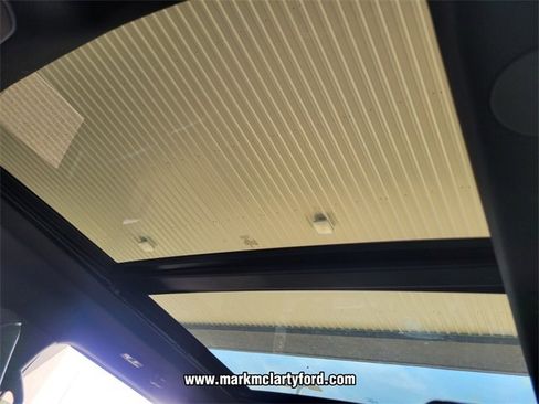 New 2025 Ford F150 Lariat w/ Equipment Group 502A High image 8