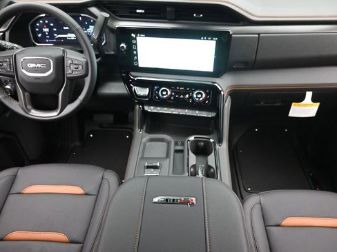 New 2026 GMC Sierra 2500 AT4 w/ AT4 Premium Plus Package AWD/4WD image 12