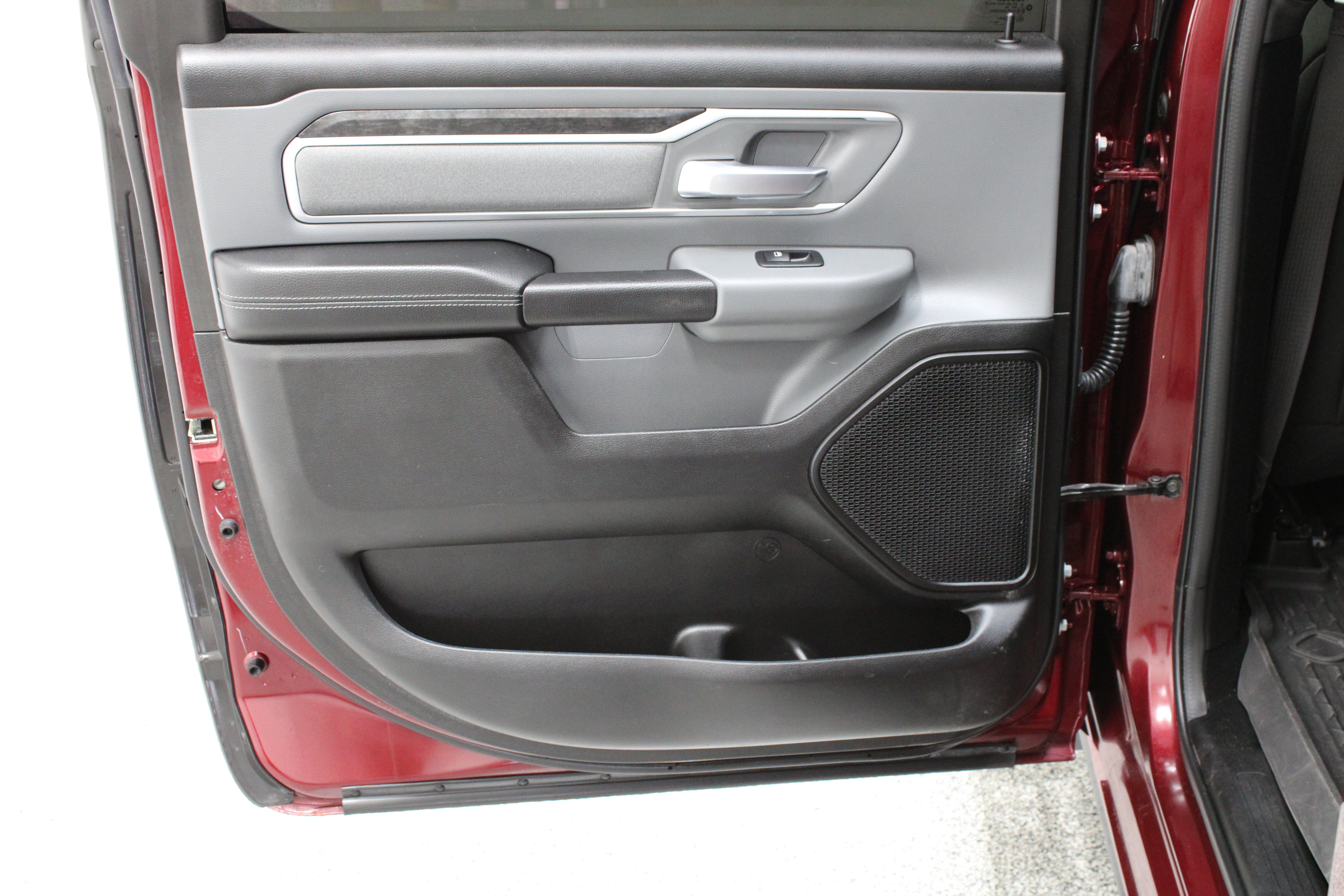 Used 2022 RAM 1500 Lone Star AWD/4WD image 28