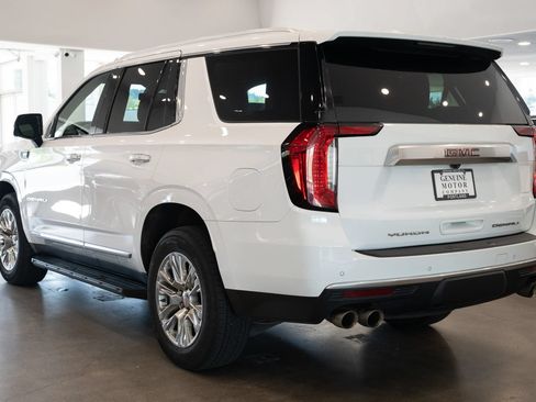 Used 2022 GMC Yukon Denali AWD/4WD image 6