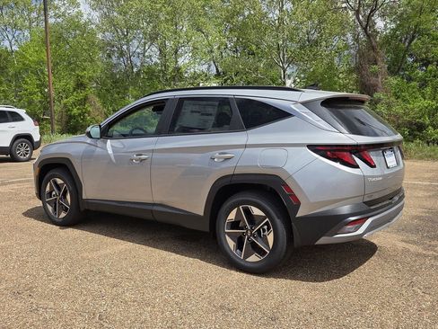 New 2026 Hyundai Tucson SEL FWD image 3