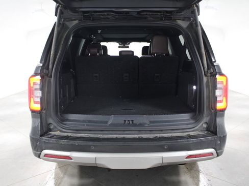 Used 2022 Ford Expedition Max Limited image 16