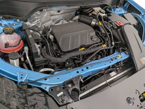 New 2025 Chevrolet Trax RS w/ Sunroof Package image 15