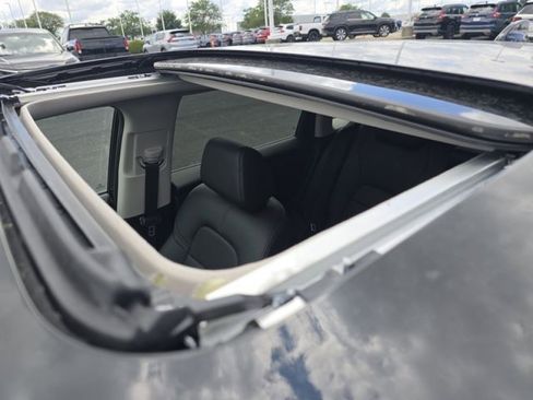 New 2026 Honda HR-V EX-L image 3