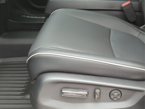 New 2026 Honda Odyssey Elite image 14