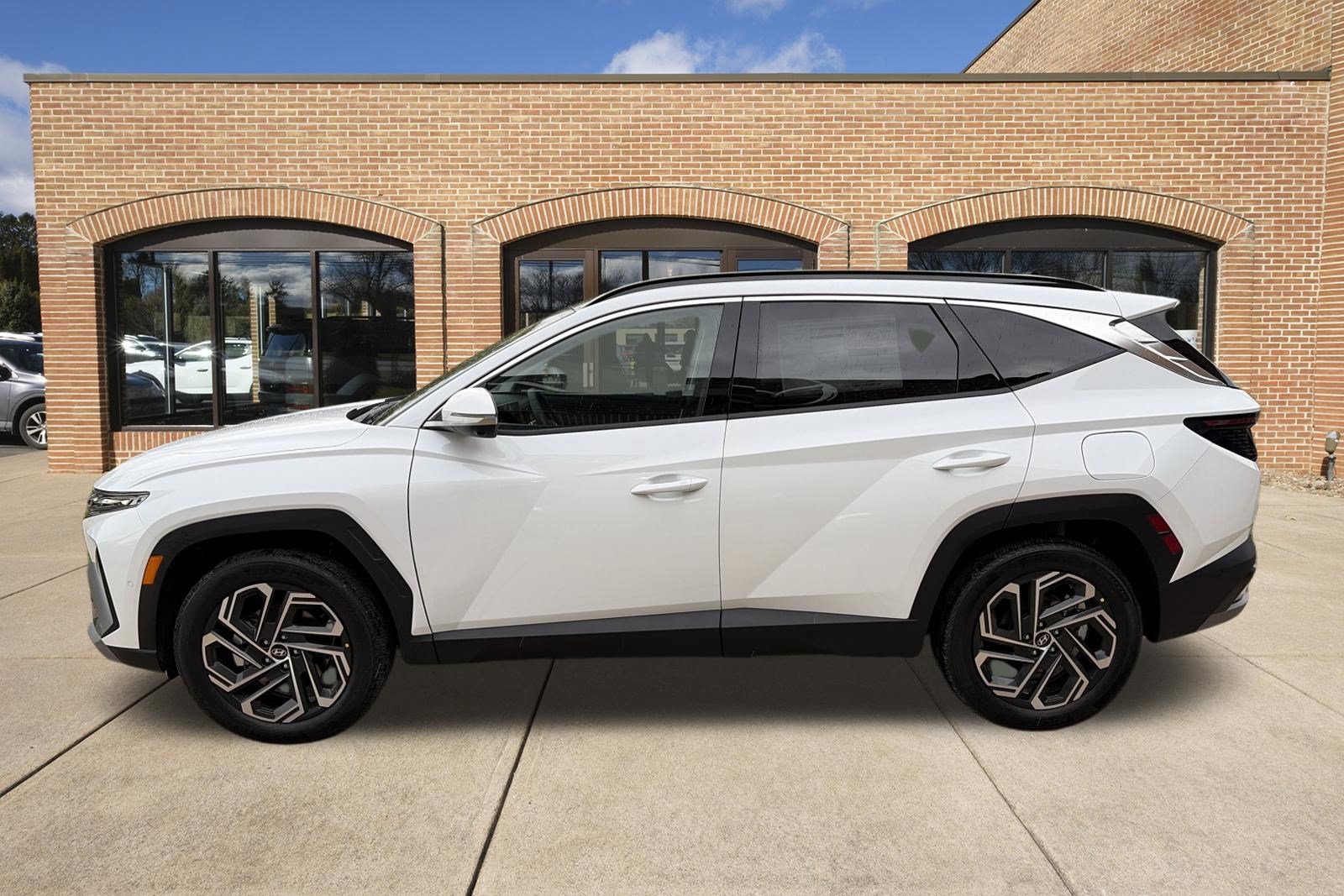 New 2026 Hyundai Tucson Limited AWD/4WD image 7