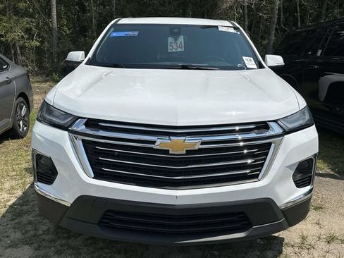 Used 2023 Chevrolet Traverse LT FWD image 11