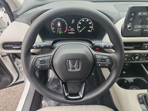 Certified 2026 Honda HR-V LX image 19