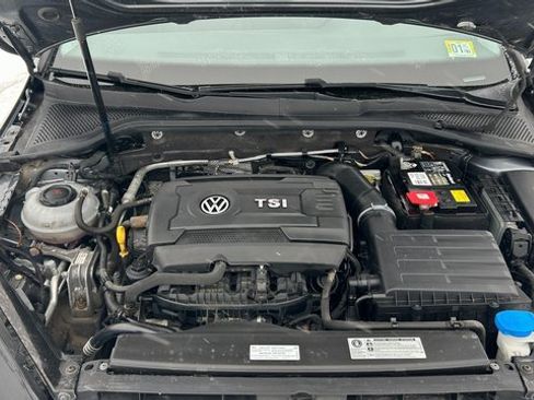 Used 2018 Volkswagen Golf Alltrack image 60