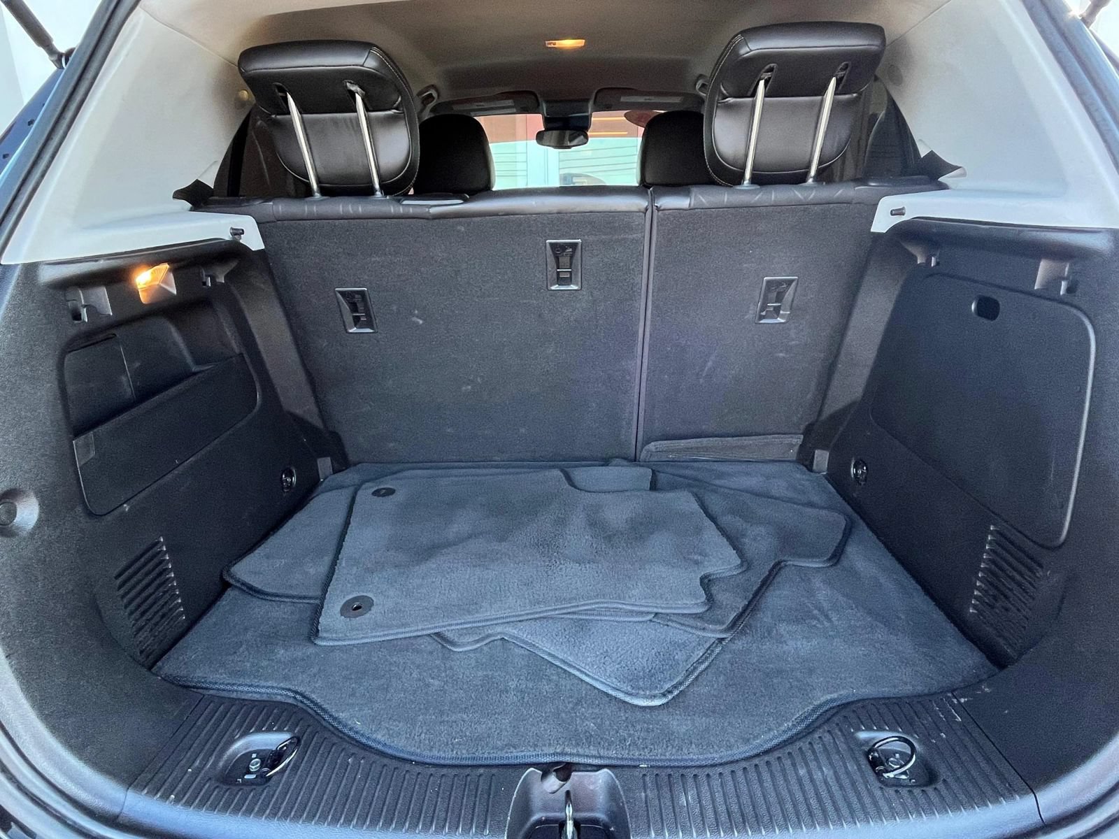 Used 2018 Chevrolet Trax LT w/ Redline Edition FWD image 7
