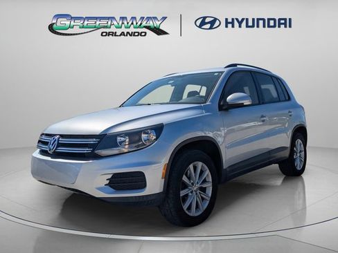 Used 2017 Volkswagen Tiguan Limited w/ Premium Package FWD image 4