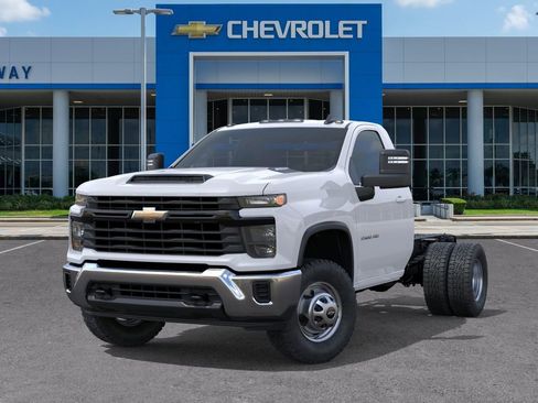 New 2025 Chevrolet Silverado 3500 W/T w/ WT Convenience Package RWD image 6
