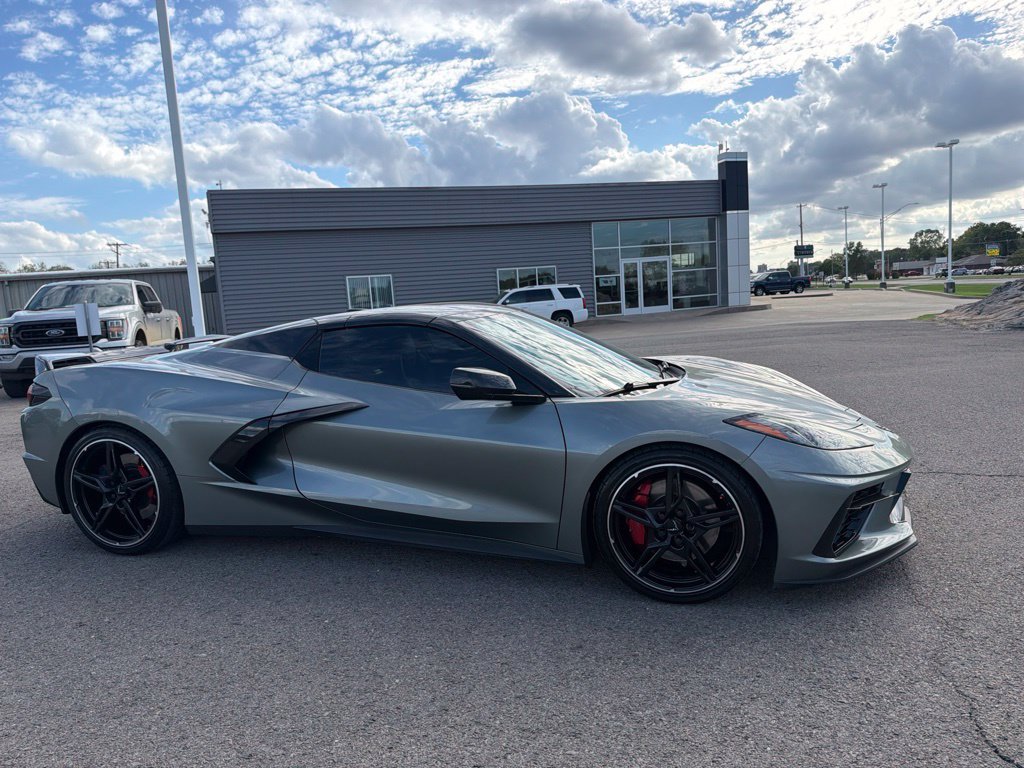 Used 2023 Chevrolet Corvette Stingray Preferred Conv w/ Z51 Performance Package RWD image 5