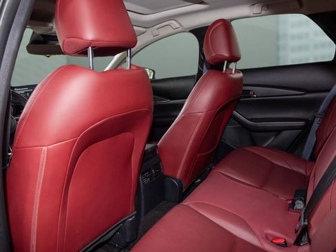 Used 2023 MAZDA CX-30 AWD 2.5 S w/ Preferred Package image 12