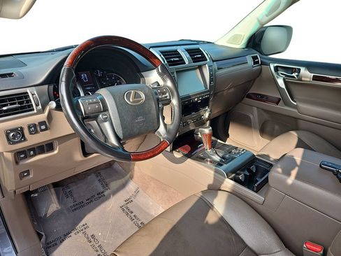 Used 2017 Lexus GX 460 Premium AWD/4WD image 16