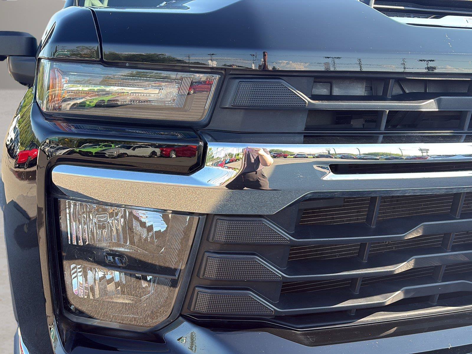 Used 2024 Chevrolet Silverado 2500 LT w/ All Star Edition AWD/4WD image 38