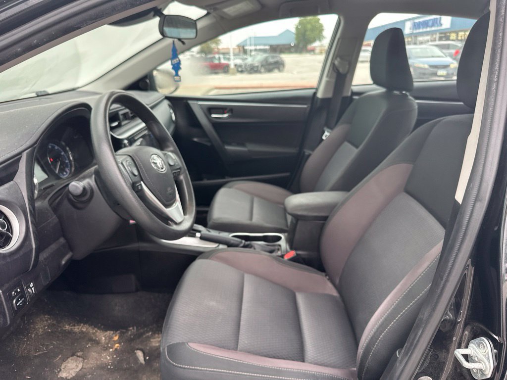 Used 2019 Toyota Corolla LE FWD image 14