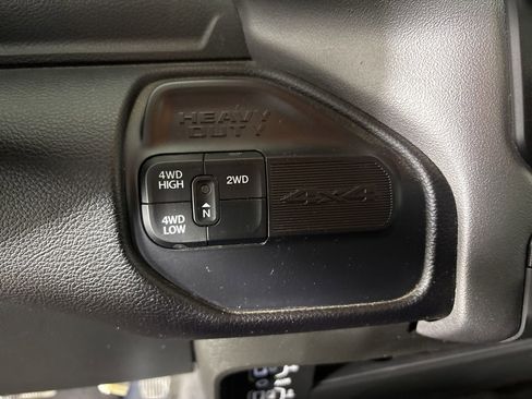 Used 2024 RAM 3500 Big Horn image 14