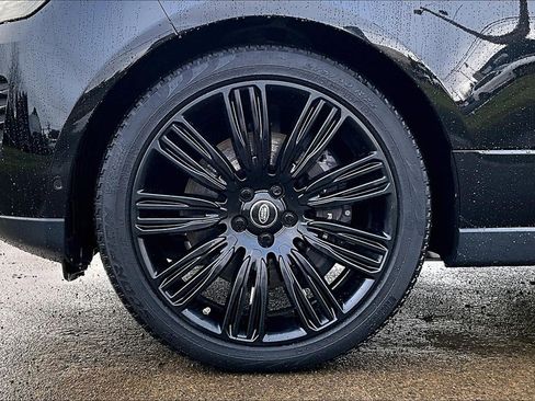 Used 2019 Land Rover Range Rover Long Wheelbase Supercharged image 12