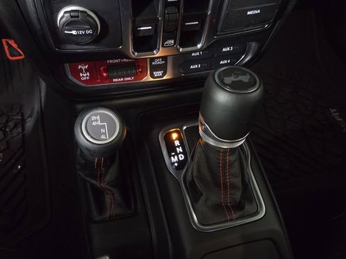 Used 2023 Jeep Wrangler Unlimited Rubicon w/ Xtreme 35 Tire Package image 29