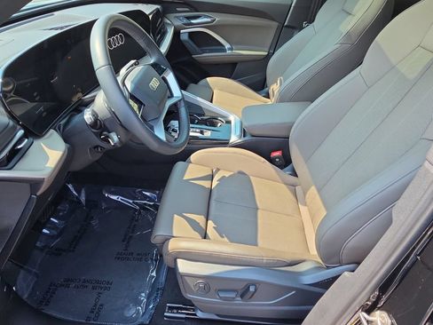 Certified 2025 Audi Q5 Premium Plus AWD/4WD image 10