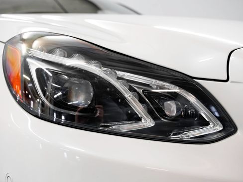 Used 2015 Mercedes-Benz E 400 Sedan image 44