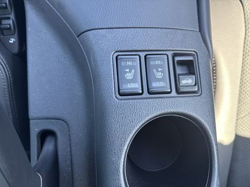 Used 2024 Nissan Z Performance w/ Floor Mat Package RWD image 28
