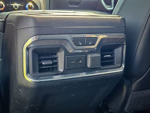 Used 2022 GMC Sierra 3500 Denali AWD/4WD image 36