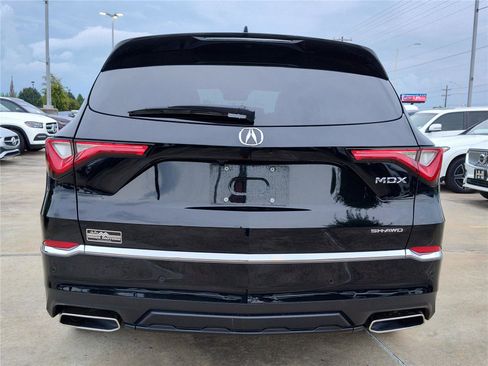 Used 2023 Acura MDX SH-AWD w/ Advance Package image 5