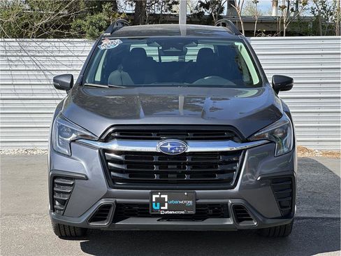 Used 2023 Subaru Ascent Premium w/ Convenience Package AWD/4WD image 7