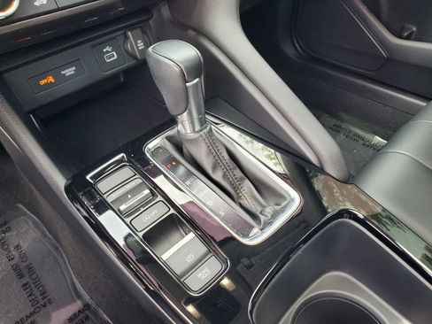Used 2024 Acura Integra FWD image 32