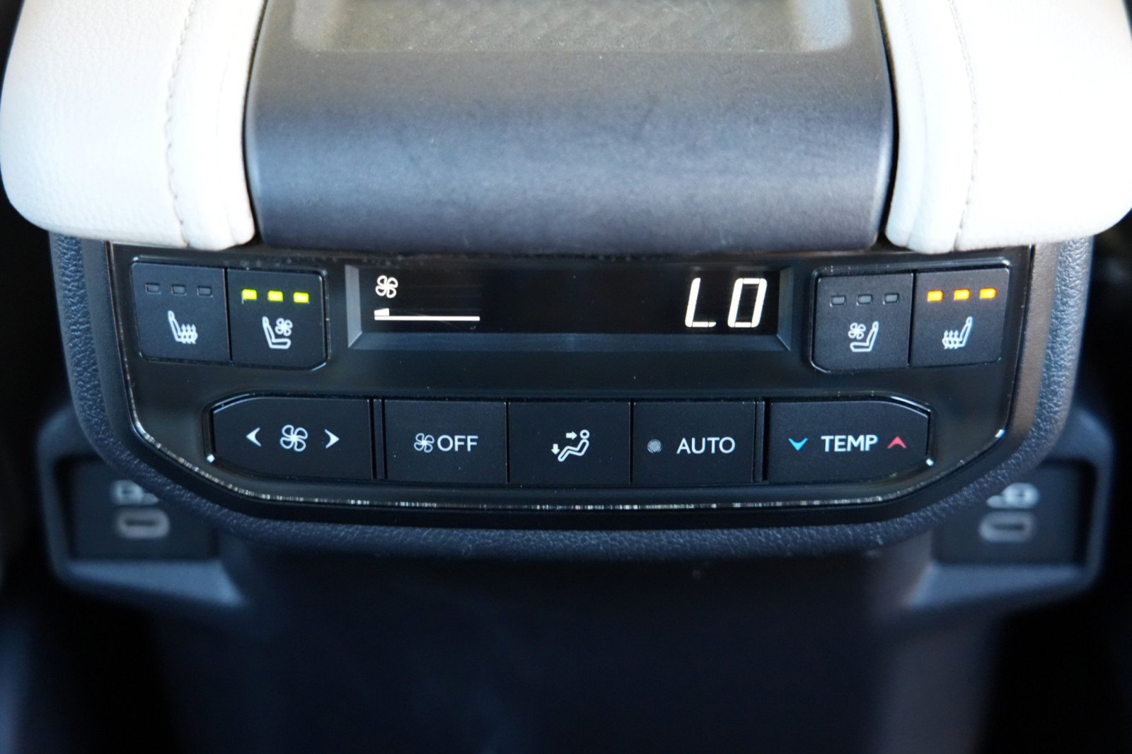 Used 2024 Toyota Grand Highlander AWD Hybrid image 35