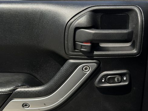 Used 2013 Jeep Wrangler Unlimited Sport AWD/4WD image 22
