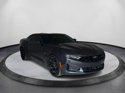 Used 2019 Chevrolet Camaro LT w/ RS Package image 3