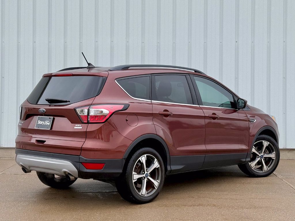 Used 2018 Ford Escape SEL FWD image 6