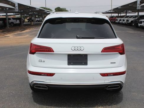 Used 2023 Audi Q5 2.0T Premium Plus w/ Premium Plus Package AWD/4WD image 4