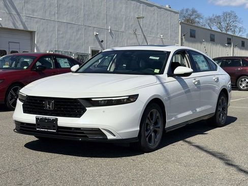 New 2026 Honda Accord EX-L image 2