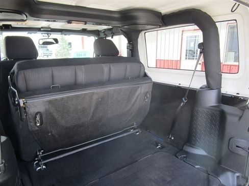 Used 2016 Jeep Wrangler Sahara w/ Dual Top Group image 15