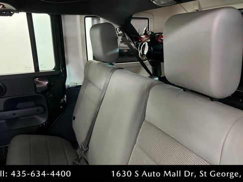 Used 2008 Jeep Wrangler Unlimited Rubicon w/ Dual Top Group AWD/4WD image 20