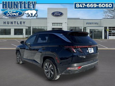 Used 2022 Hyundai Tucson Blue image 4