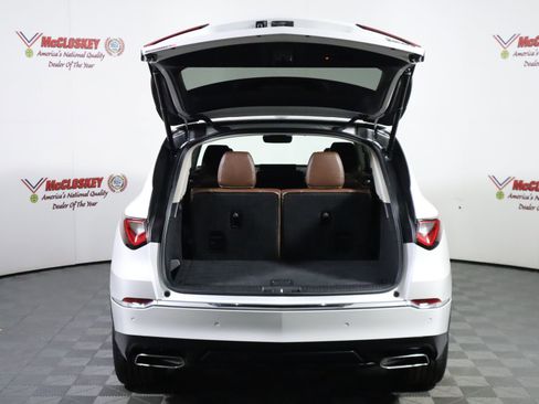 Used 2023 Acura MDX SH-AWD w/ Technology Package image 15