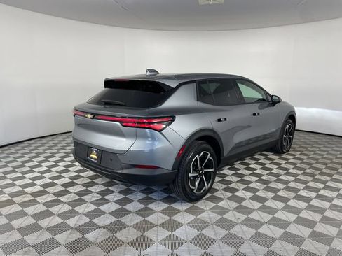 New 2026 Chevrolet Equinox EV LT FWD image 20