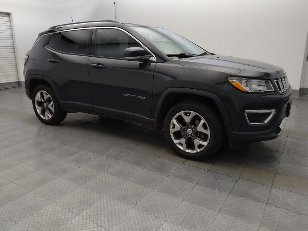 Used 2017 Jeep Compass Limited w/ Navigation Group AWD/4WD image 11