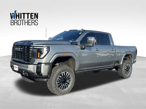 Used 2024 GMC Sierra 2500 Denali Ultimate image 1
