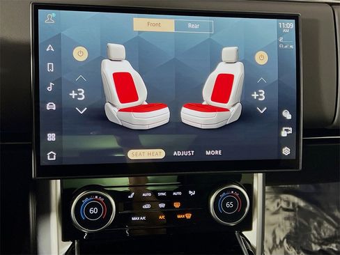 Used 2023 Land Rover Range Rover SE image 21