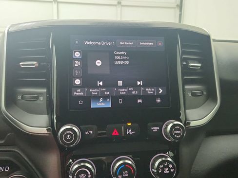 New 2026 RAM 1500 4x4 Crew Cab image 23