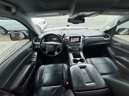 Used 2015 Chevrolet Suburban LT AWD/4WD image 28