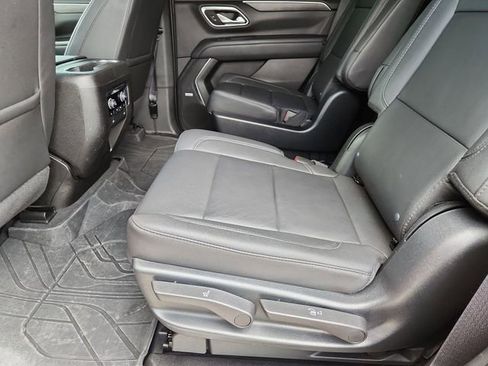 Used 2023 Chevrolet Tahoe LT w/ LT Signature Plus Package RWD image 26