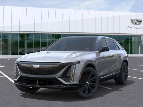New 2025 Cadillac Lyriq Sport image 6