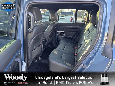 Used 2024 Land Rover Defender 110 S image 24